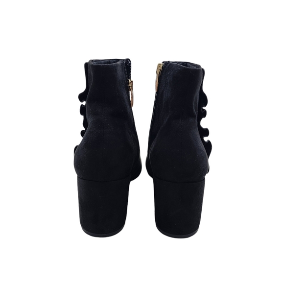 Rockport Women's Total Motion Oaklee Ruffle Bootie Black- 9 - Picture 5 of 7